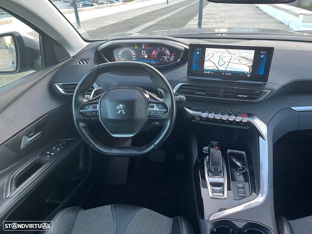 Peugeot 5008 BlueHDI 130 EAT8 Allure - 18