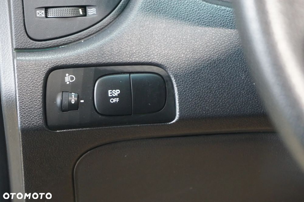 Kia Sportage 2.0 2WD EX - 32