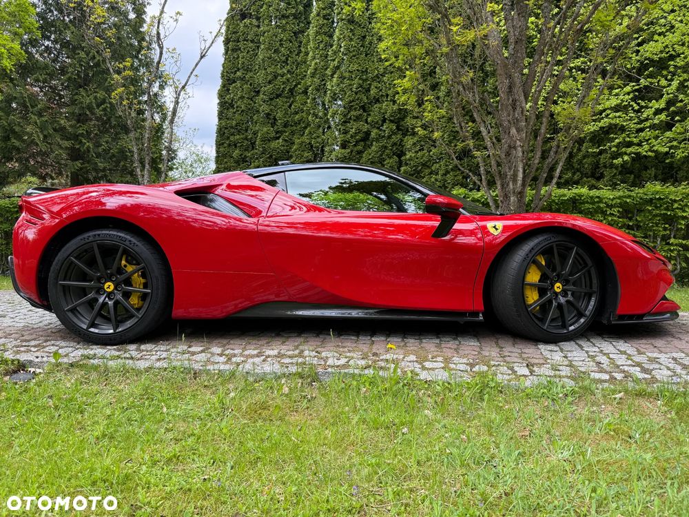 Ferrari SF90 Stradale - 6