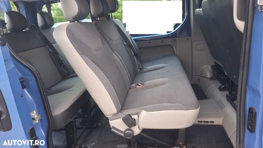 Renault Trafic Passenger L1H1 Authentique - 8