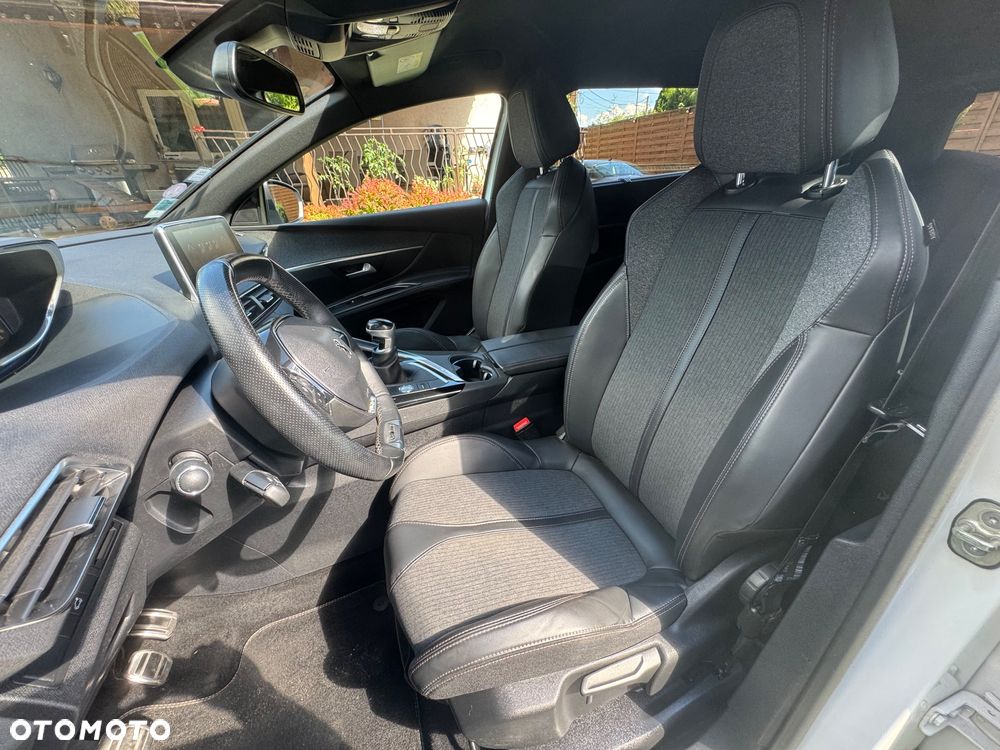 Peugeot 5008 PureTech 130 Allure - 8
