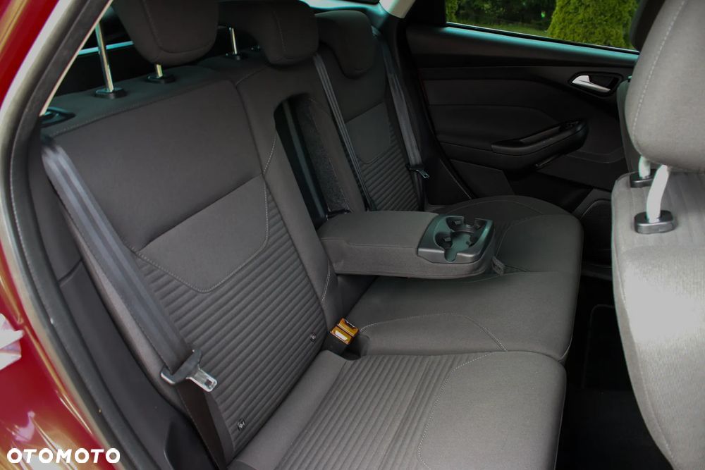 Ford Focus 1.5 EcoBoost Titanium Business - 27