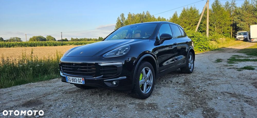 Porsche Cayenne - 5
