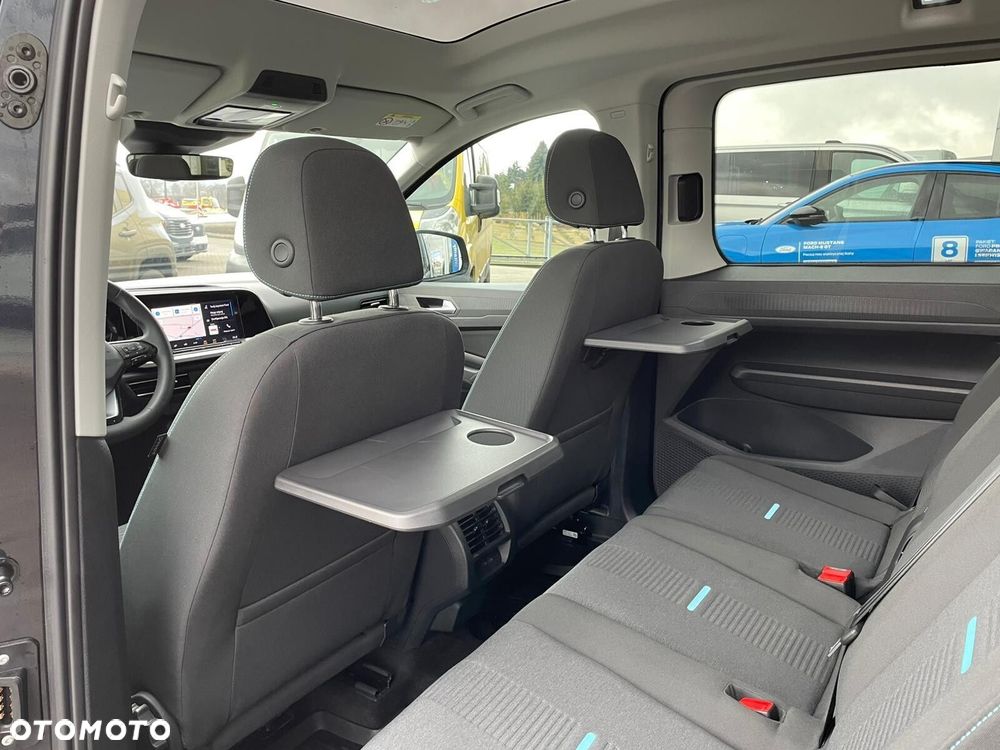 Ford Tourneo Connect Grand 2.0 EcoBlue Active - 26