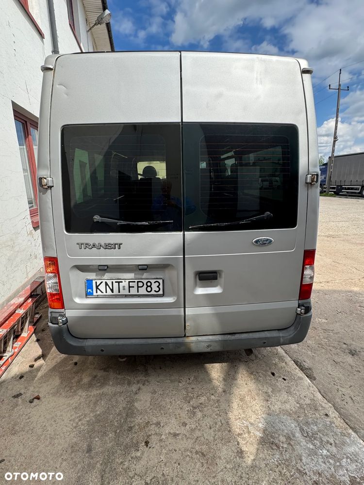 Ford Transit 350L - 4