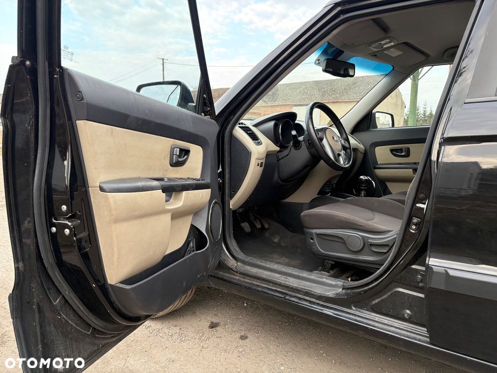 Kia Soul 1.6 CRDI Attract - 20