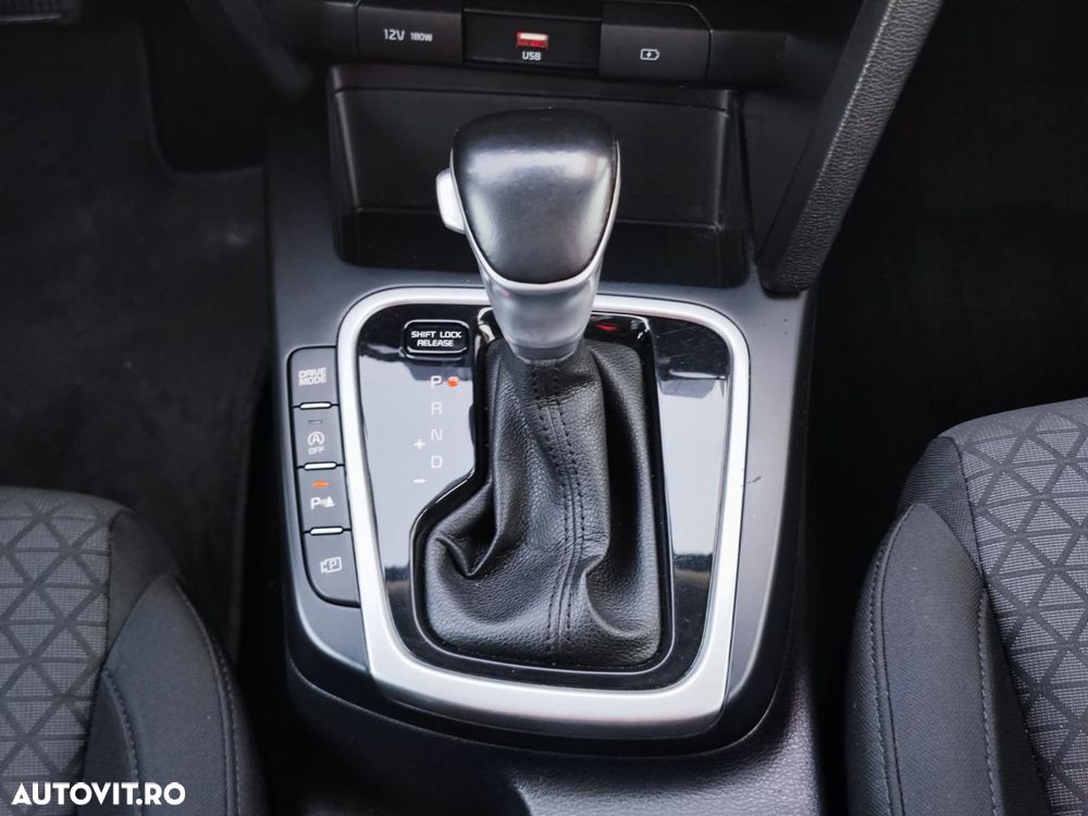 Kia Ceed 1.5 T-GDI 7DCT Best - 19