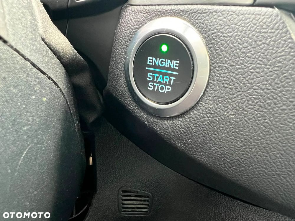 Ford Focus 2.0 EcoBlue STart-Stopp-System TITANIUM - 28