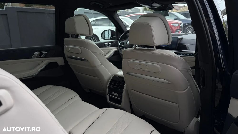 BMW X7 xDrive40d AT MHEV - 12