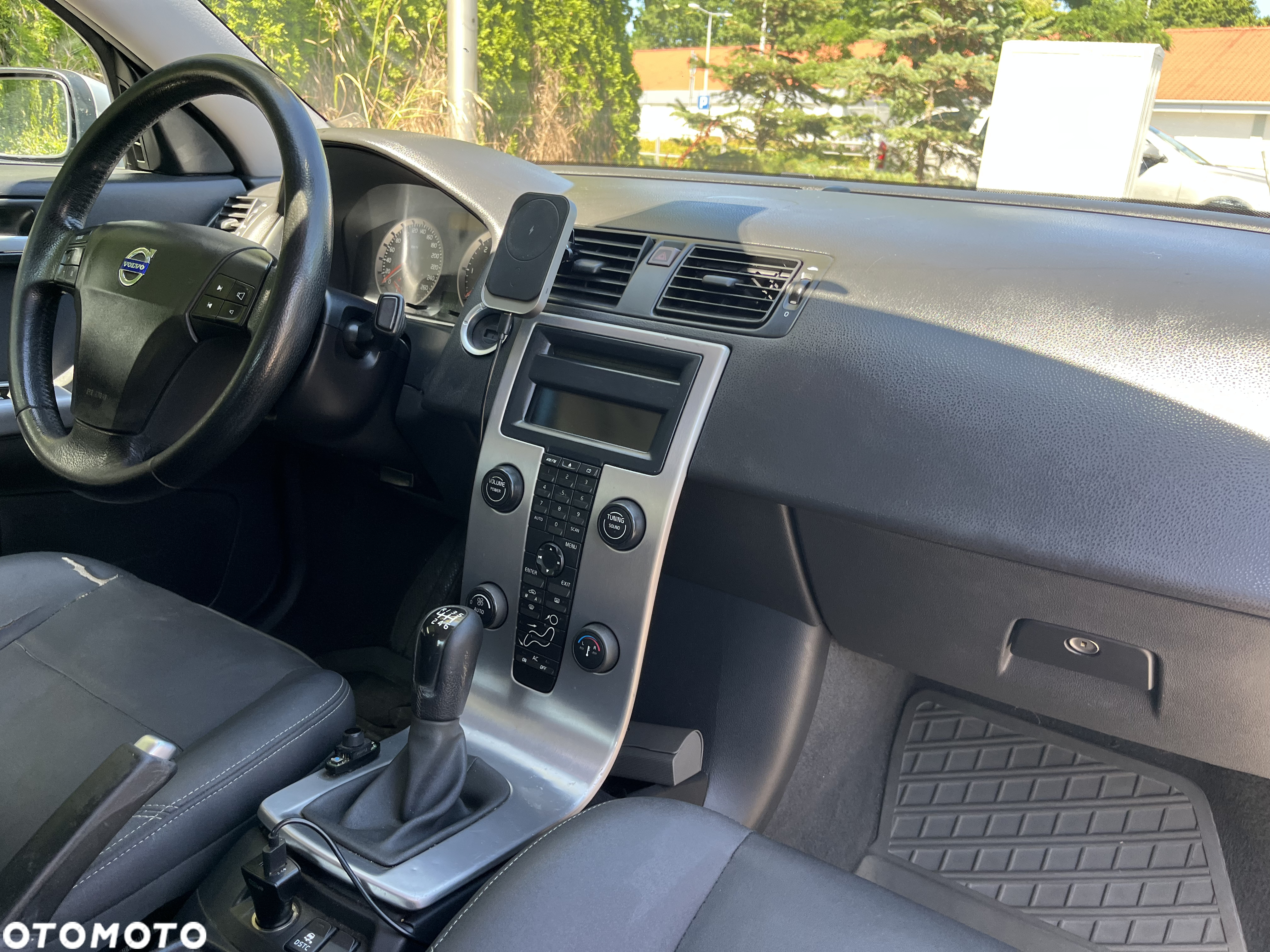 Volvo S40 2.0D - 9