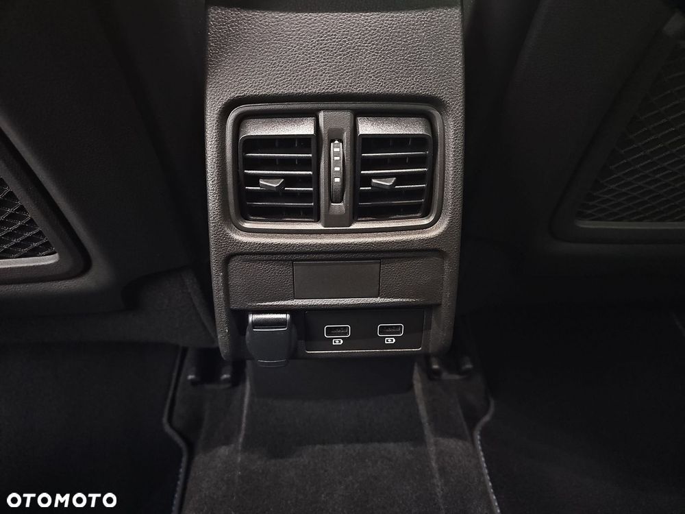 Renault Arkana 1.3 TCe mHEV Esprit Alpine EDC - 29