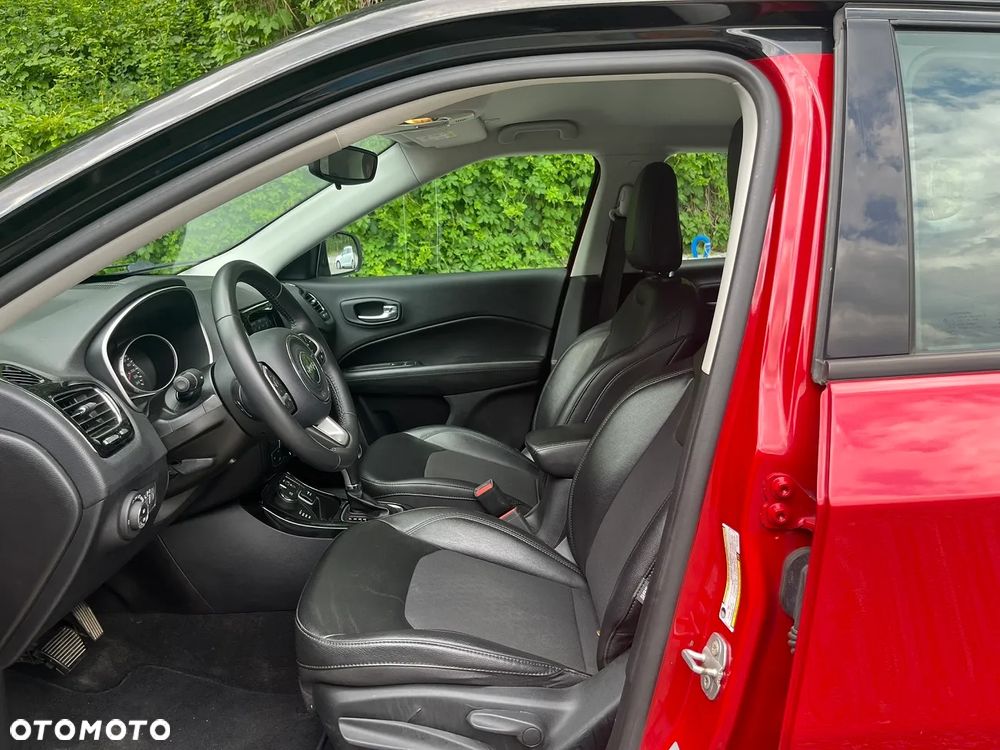 Jeep Compass - 9