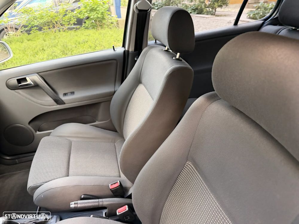 VW Polo Classic 1.6 Confl TA+AC - 12