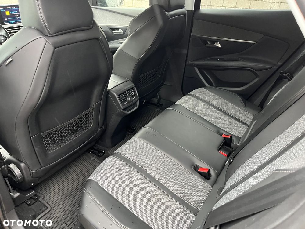 Peugeot 3008 - 9