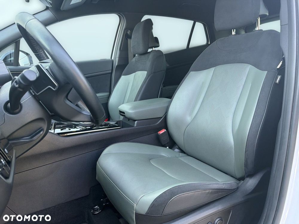 Kia Sportage - 11