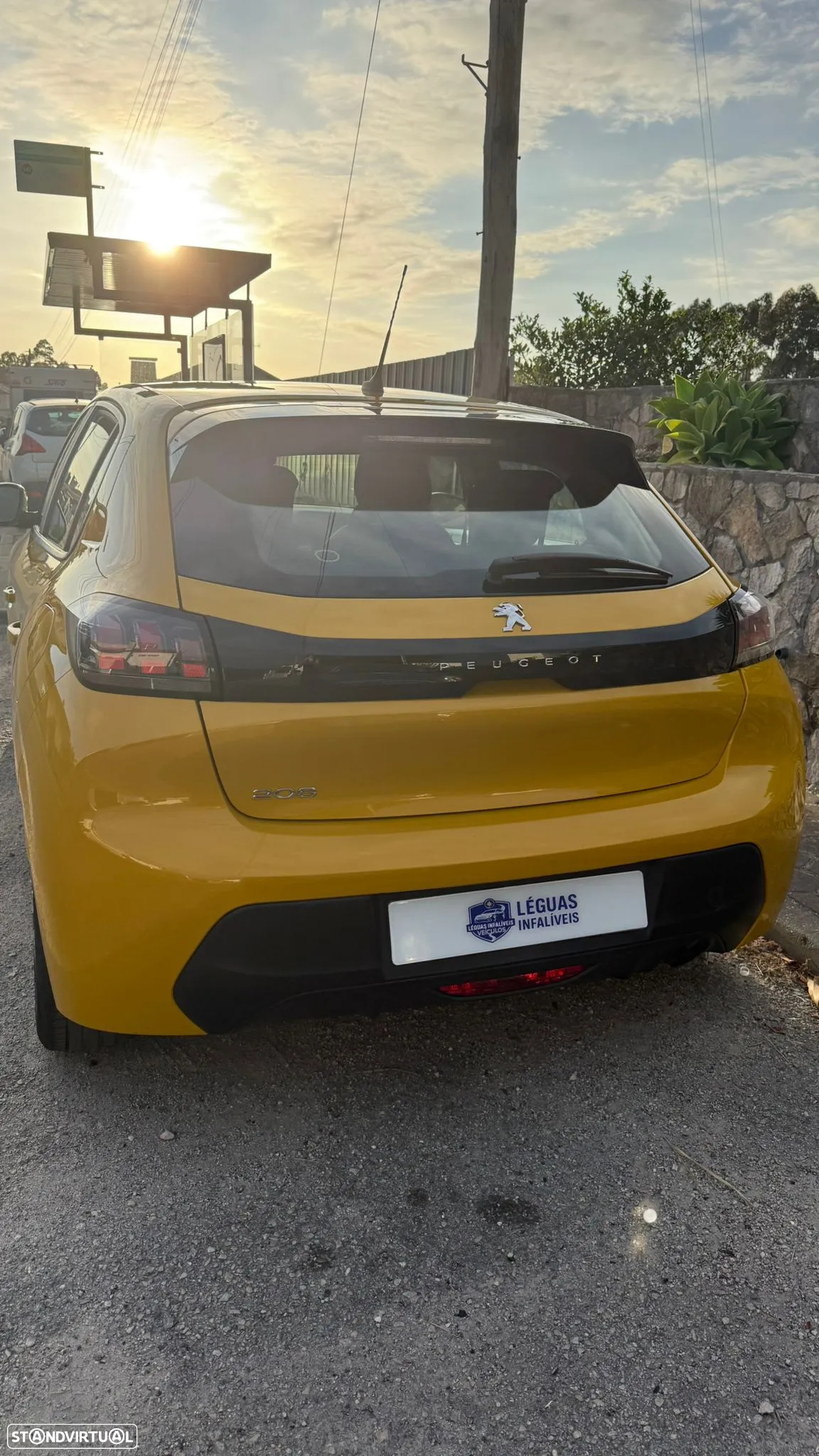 Peugeot 208 1.2 PureTech Active - 5