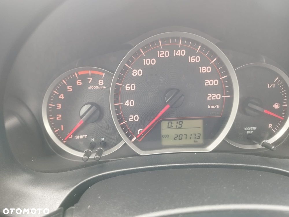 Toyota Yaris 1.0 Active - 17