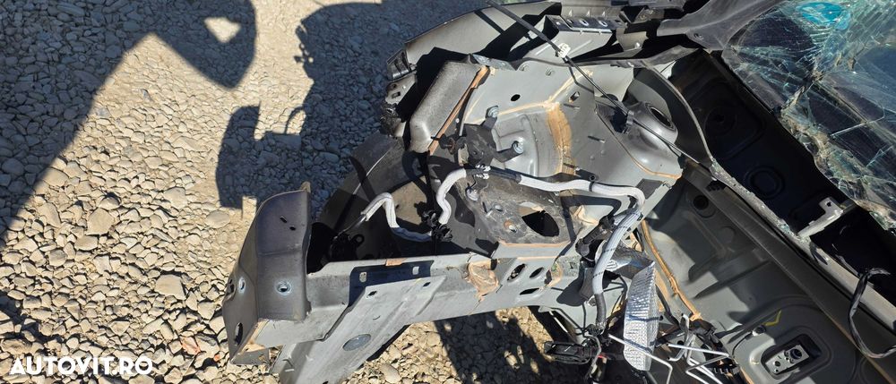 Lonjeron dreapta cu semiaripa Renault Express 2021 2022 / 2023 2024 - 1