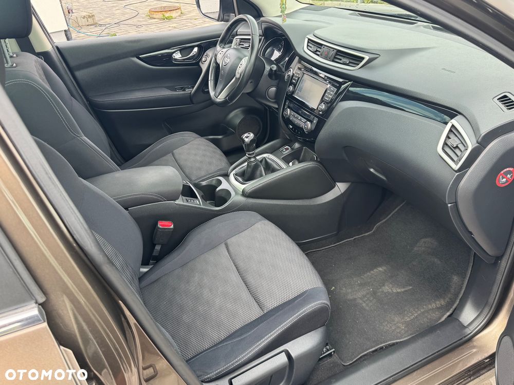 Nissan Qashqai - 34