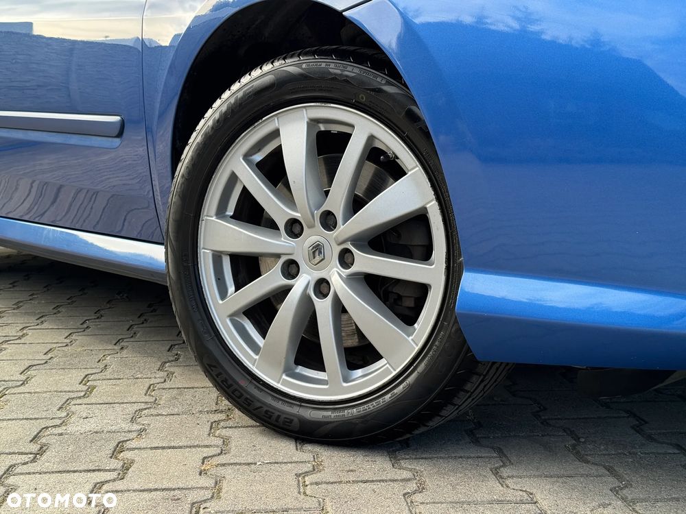 Renault Laguna 2.0 dCi Initiale ESM - 13