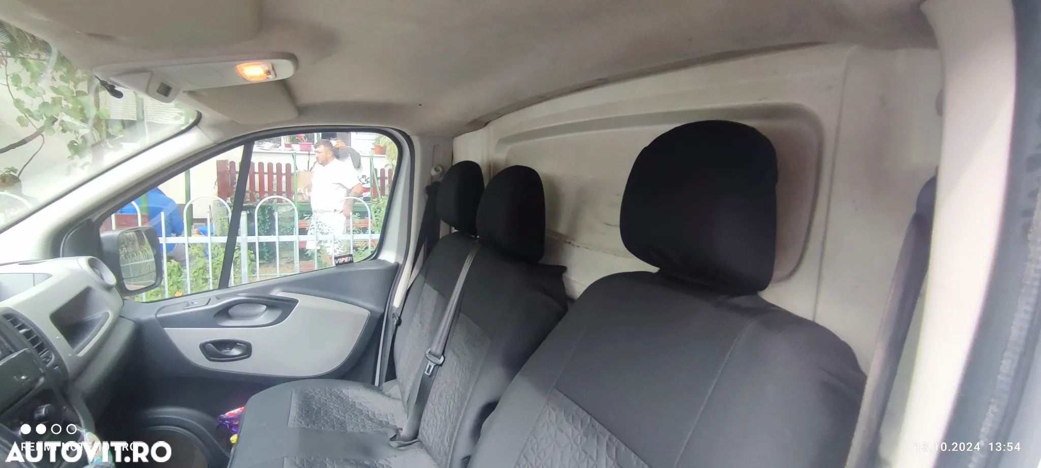 Renault Trafic - 9