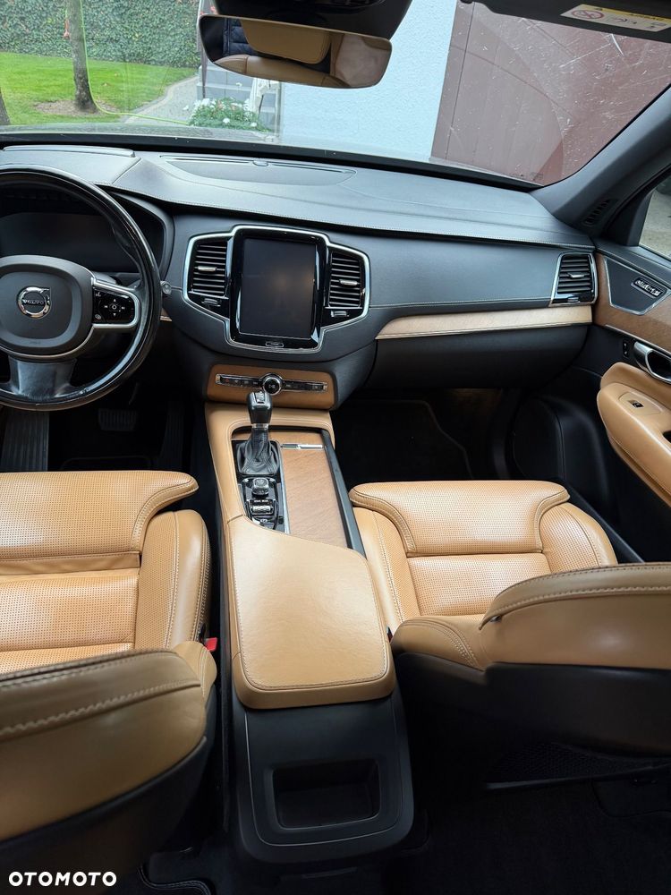 Volvo XC 90 D5 AWD Inscription 7os - 11