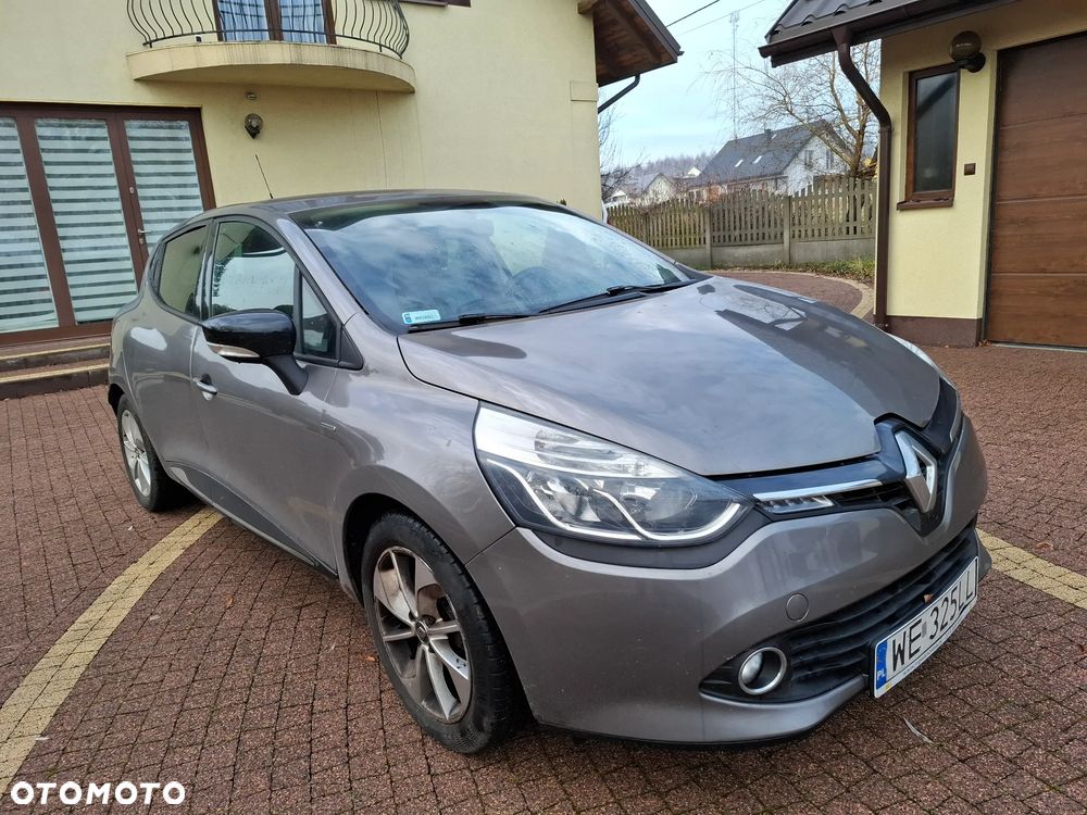 Renault Clio - 2
