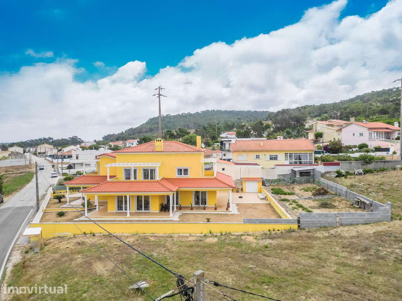 Moradia T4 na Murtinheira com Vista Mar, Garagem dupla e jardim - Grande imagem: 3/58