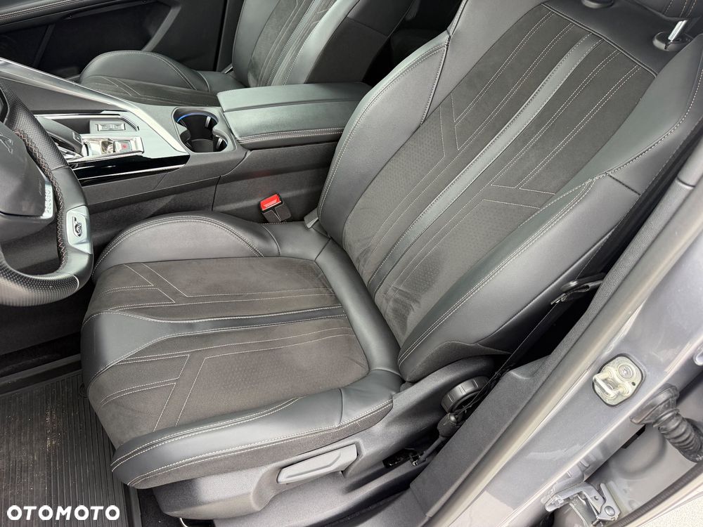 Peugeot 5008 1.6 PureTech GT S&S EAT8 - 35