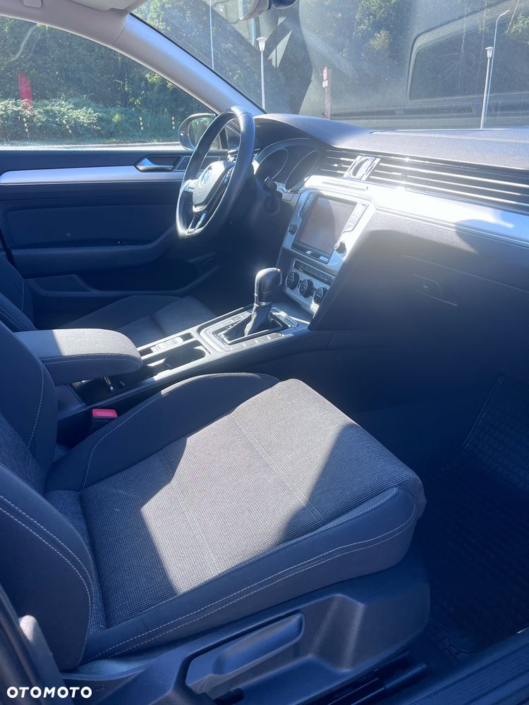 Volkswagen Passat Variant 2.0 TDI SCR DSG Comfortline - 7