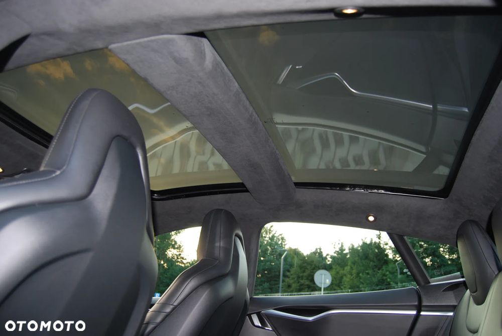 Tesla Model S Standard - 22