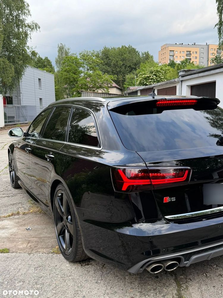 Audi S6 Avant - 18