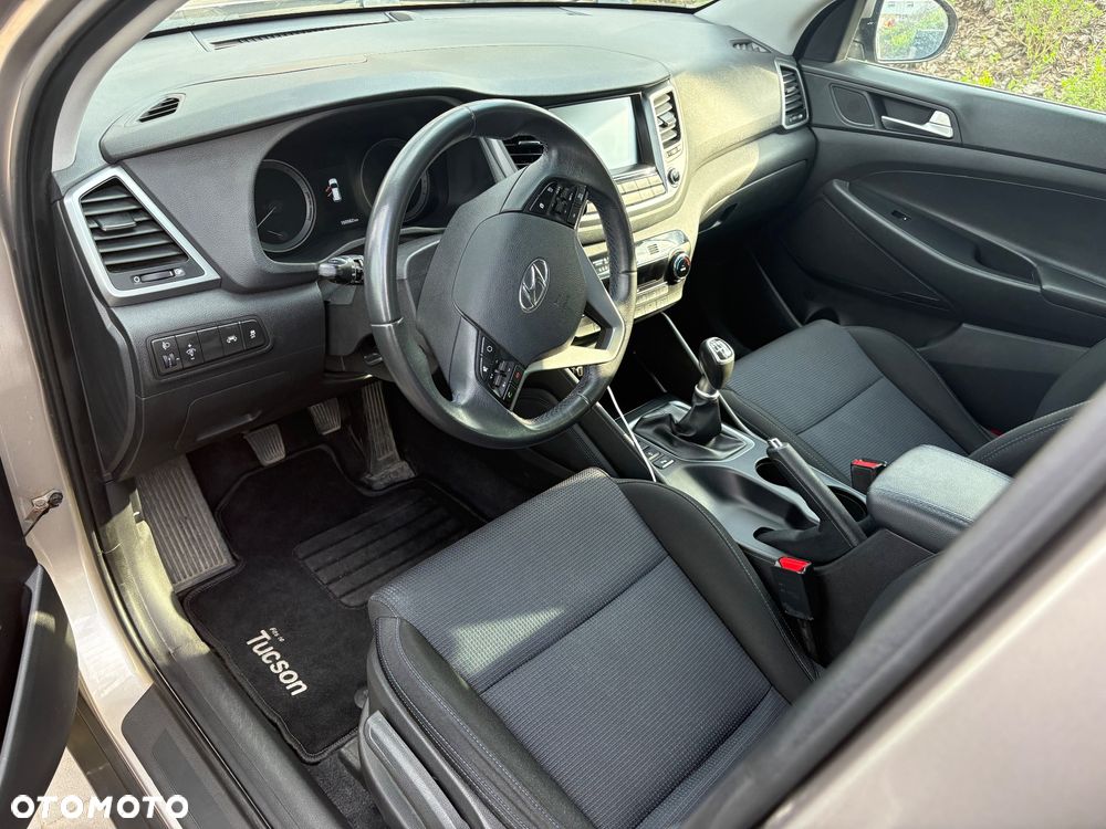 Hyundai Tucson - 10