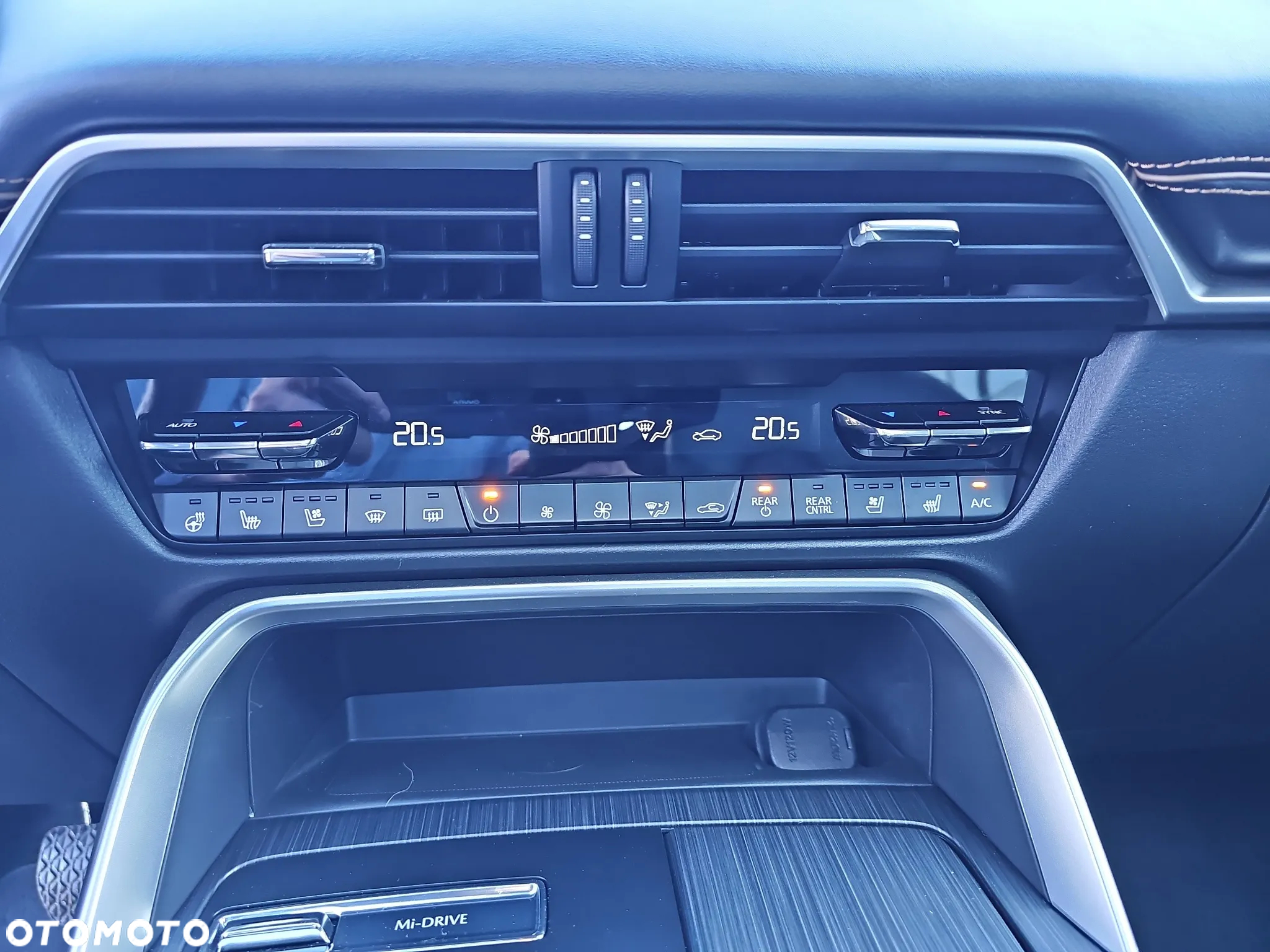 Mazda CX-80 - 15