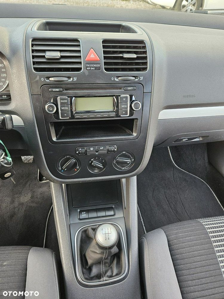 Volkswagen Golf 1.9 TDI United - 16