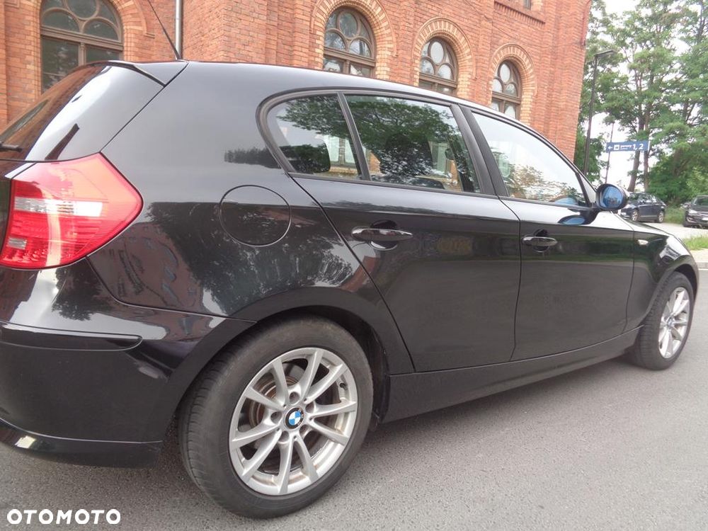 BMW Seria 1 - 10