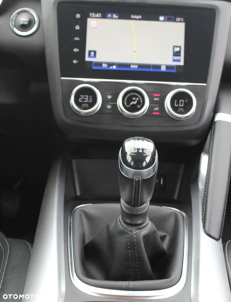 Renault Kadjar TCe 140 GPF LIMITED - 31