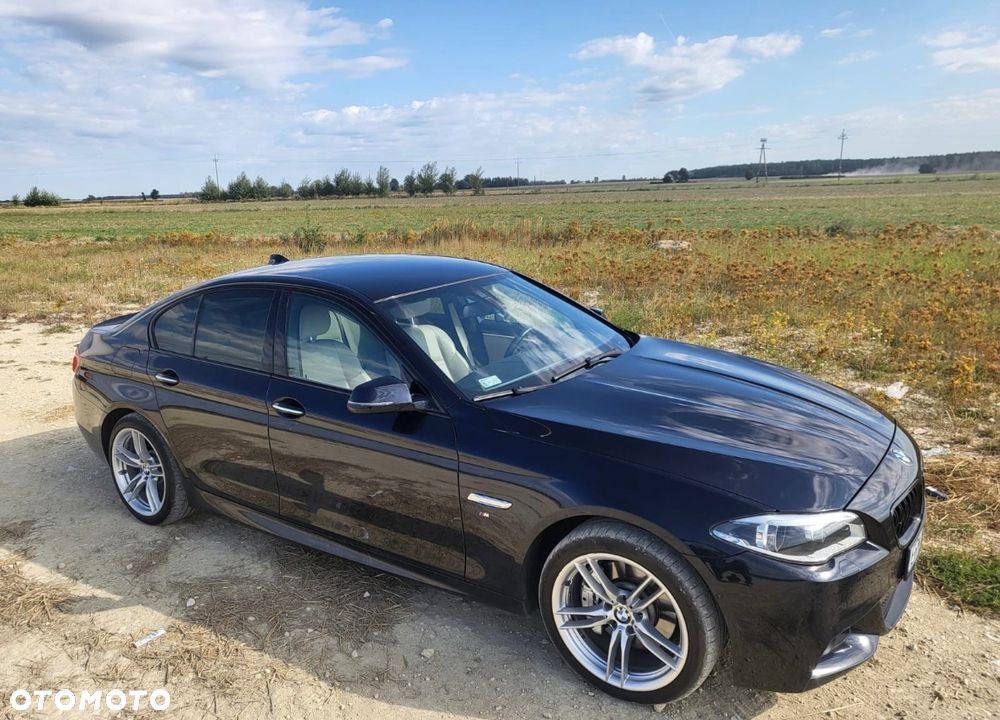 BMW Seria 5 528i xDrive - 6