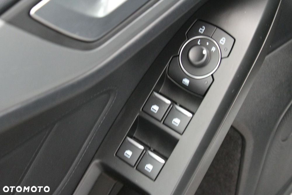 Ford Focus - 17