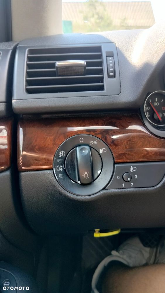 Audi A4 Avant 1.9 TDI - 25