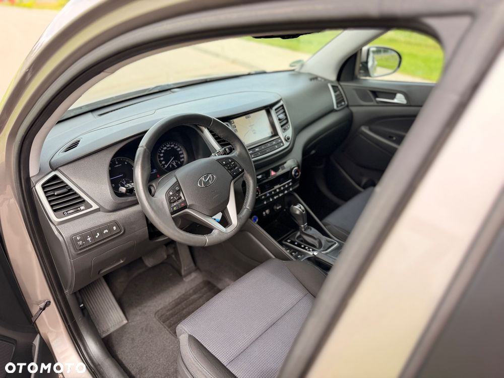 Hyundai Tucson 1.7 CRDI BlueDrive GO Plus 2WD DCT - 16