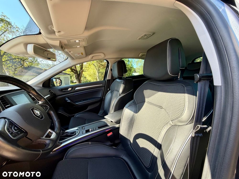 Renault Megane ENERGY TCe 140 EDC BOSE EDITION - 20