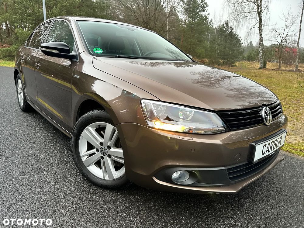 Volkswagen Jetta 1.4 TSI Match - 16