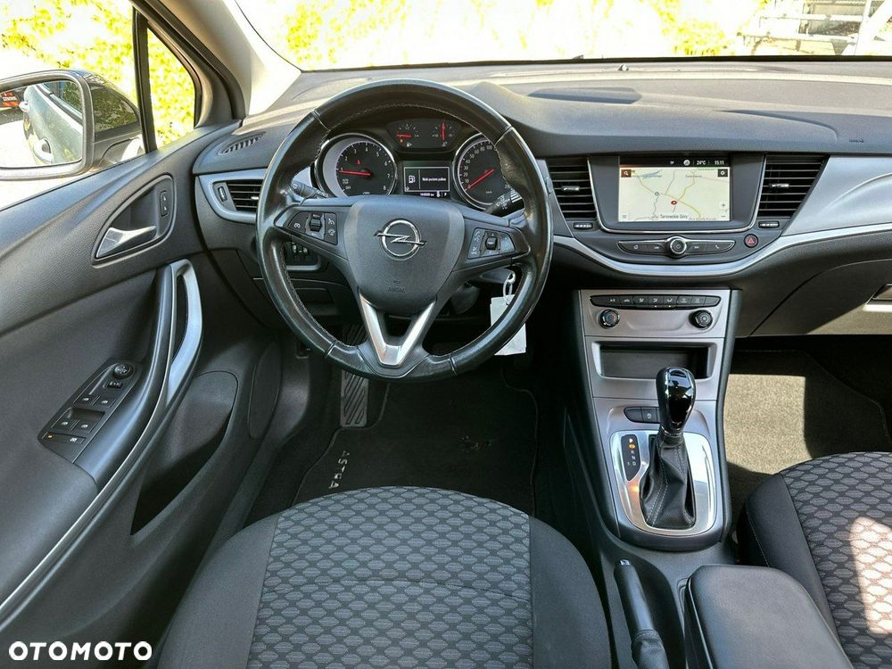 Opel Astra - 16