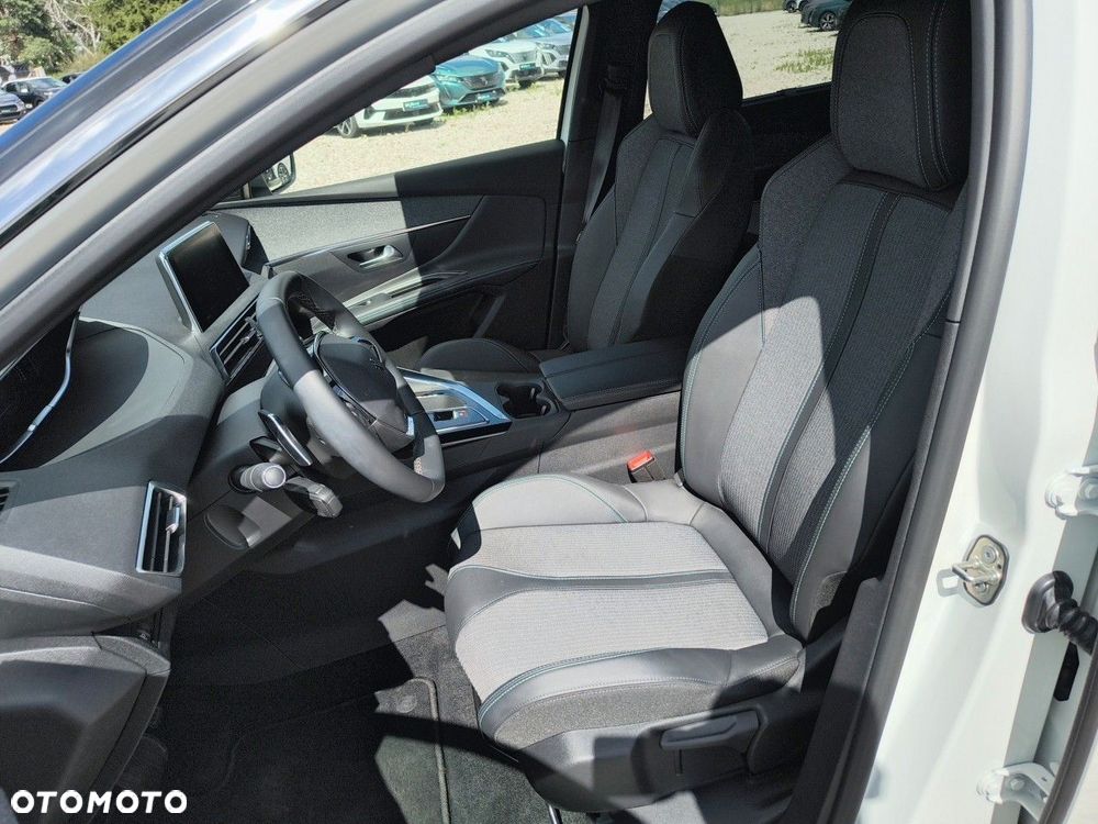 Peugeot 5008 - 9