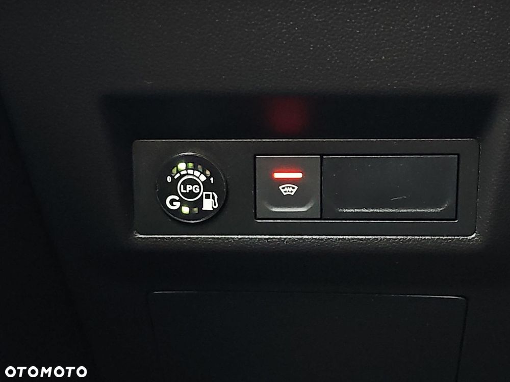 Renault Captur 1.0 TCe Intens - 17