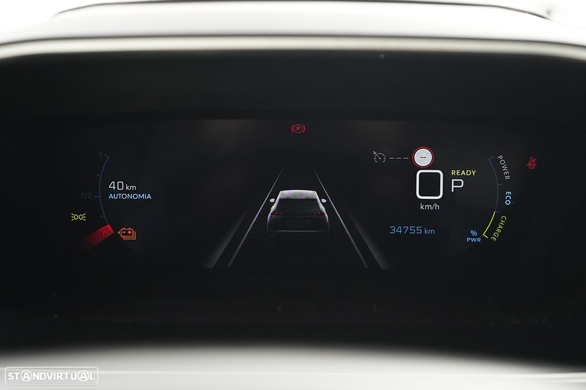 Peugeot e-2008 50 kWh GT - 15