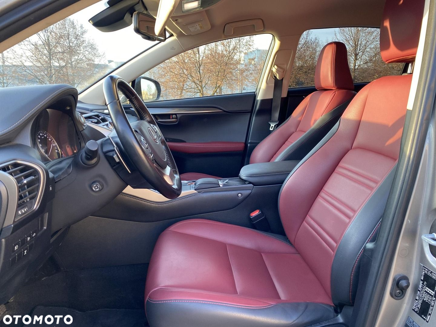 Lexus NX 300 F Impression AWD - 11