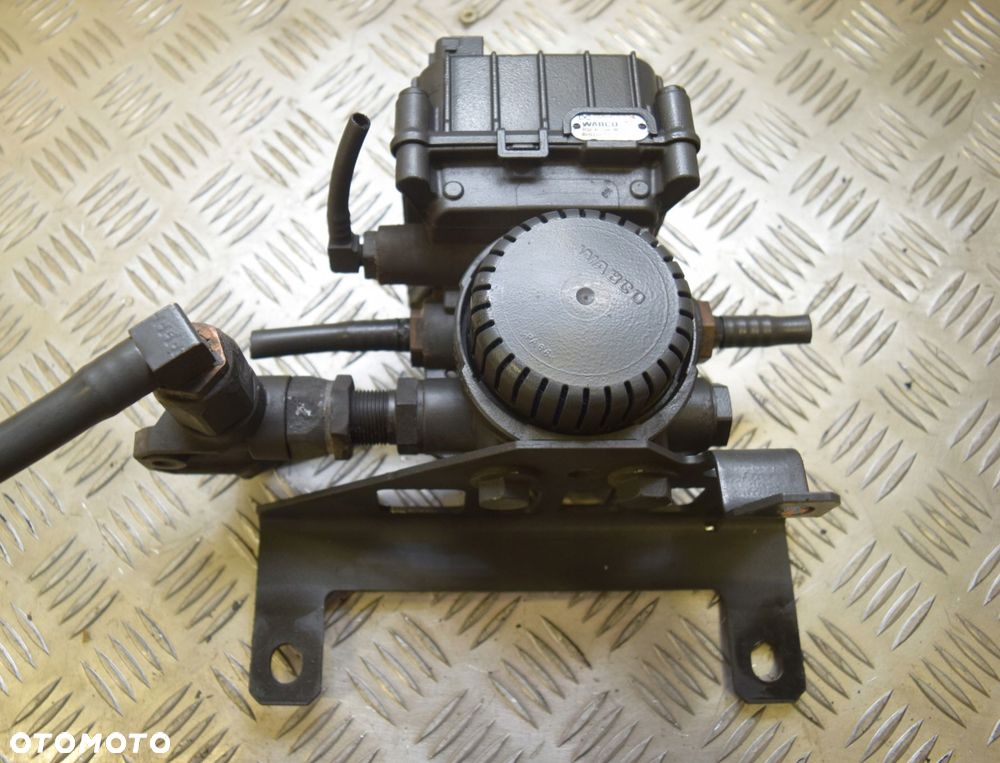 ZAWÓR MODULATOR EBS ABS MERCEDES ATEGO ACTROS - 1