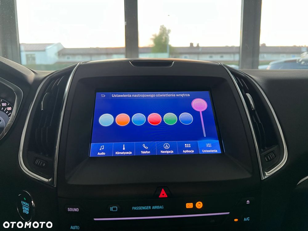 Ford S-Max 2.0 EcoBlue Titanium - 31